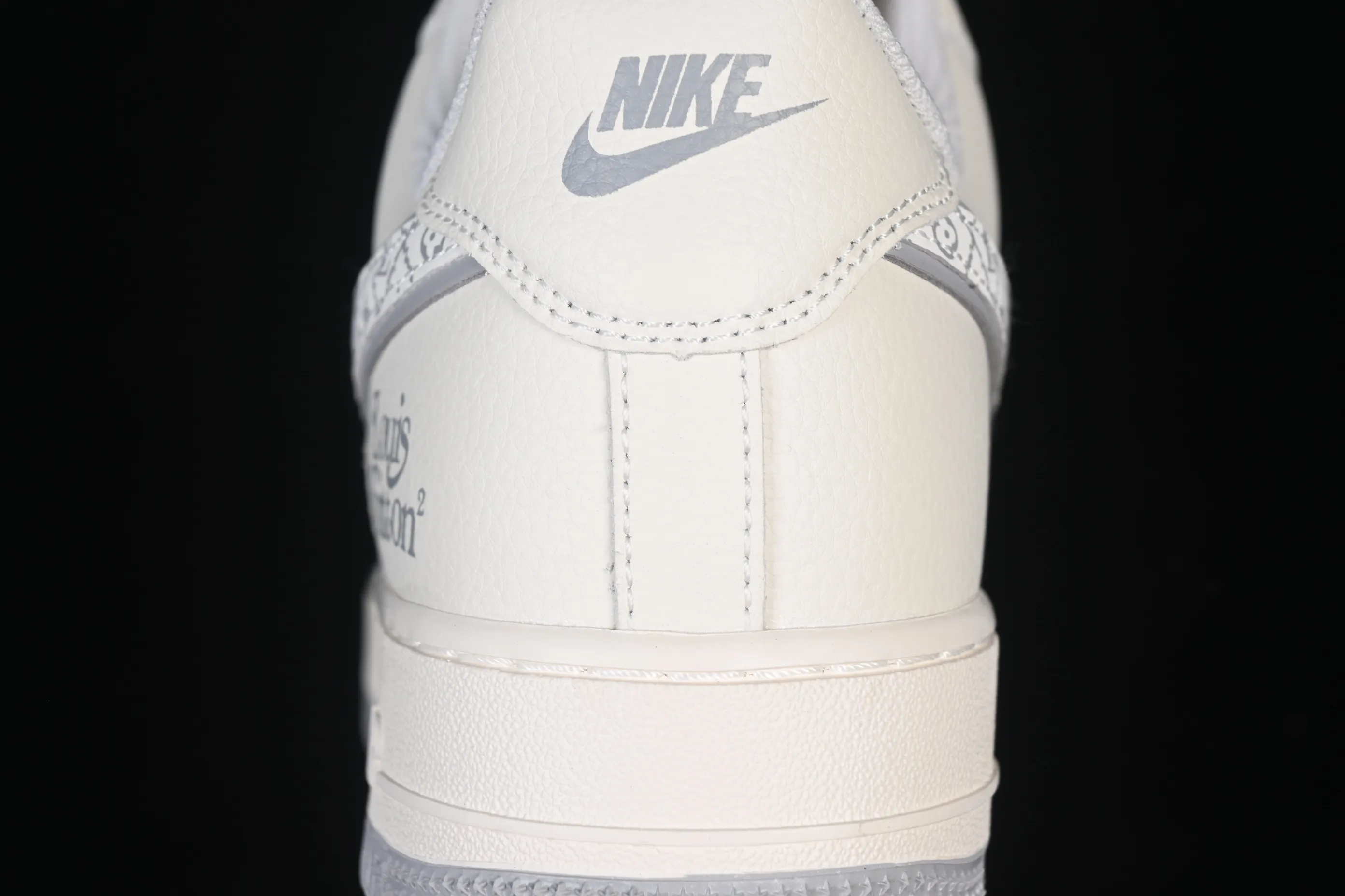 All categories Nk Air Force 1 Air Force series Nk Air Force 1 Low Air Force low-top Nike Air Force 1'07 Low LV co-branded presbyopia Air Force 1 low-top casual sneakers LV2288-001